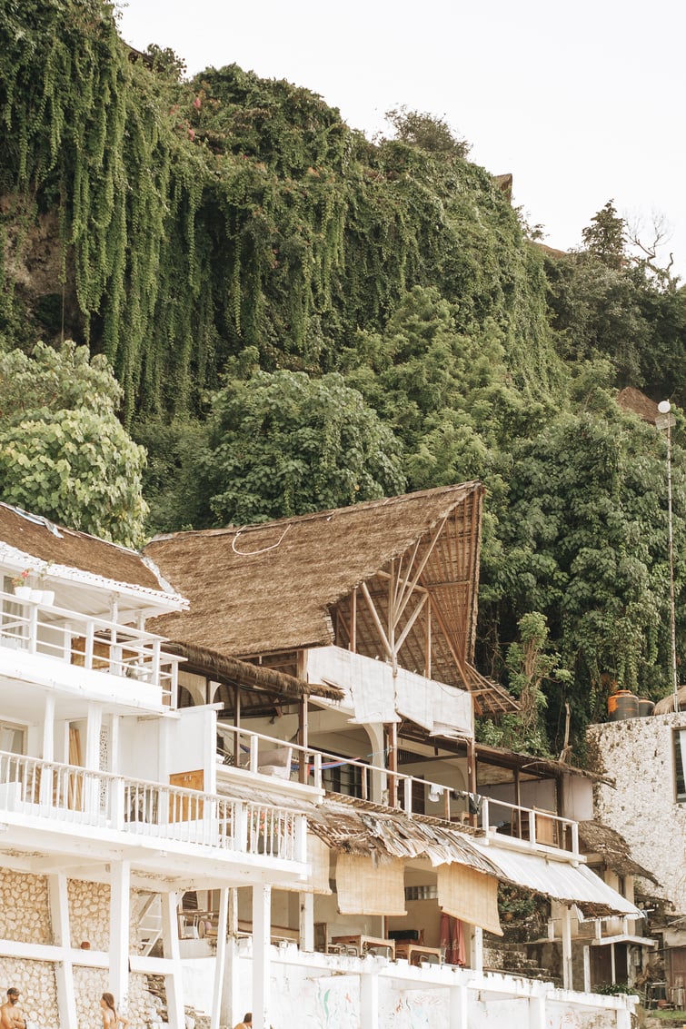 Beautiful Villas Near the Cliff